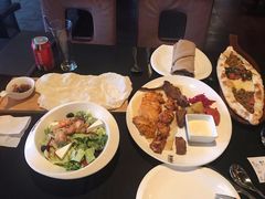 -Efes Turkish & Mediterranean Cuisine 艾菲斯餐厅(陆家嘴店)