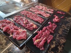 -牛里牛气· 榴莲海鲜鲜牛肉自助火锅·烤肉(横岗店)