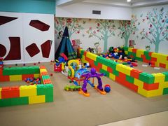 -乐悠游亲子游泳俱乐部