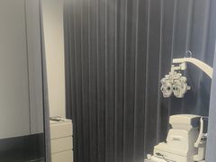 -三目眼镜·蔡司视觉合作店(青浦宝龙店)