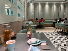 大堂-姚姚酸菜鱼·金戈戈香港豉油鸡(喜荟城联名店)