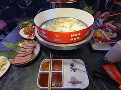 -秦炉烤肉(财富中心店)