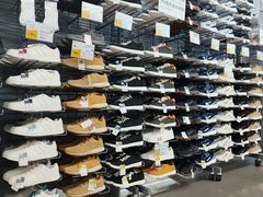-迪卡侬(西三旗店)
