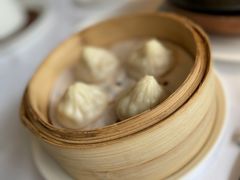 蟹黄小笼包-悦景酒家(罗湖店)