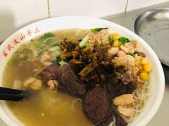 -文山荷鲜居(翠湖店)