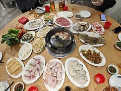 -濠轩阁特色生蚝火锅总店
