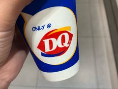 巧克力扁桃仁-DQ·蛋糕·冰淇淋(南开大悦城2F店)