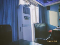 -忘忧草融合私房菜(红鼎国际店)