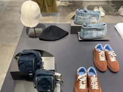 -URBAN REVIVO(富力海珠城店)