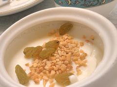 -汗腾格里·风味餐厅(新疆驻京办店)