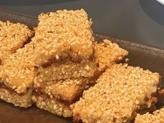 -铜锣湾·有麝自然香(渝北财富中心店)