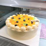 海盐泡芙好好吃～这家店新开的，每次路过都看到人爆多