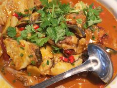 鱼头酸辣泡椒烧-魏铭鱼头捞饭(晋阳路店)