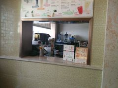 -佬钱湾仔(衣裳街店)