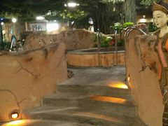 -泉城欧乐堡戏水湾艺术养生温泉