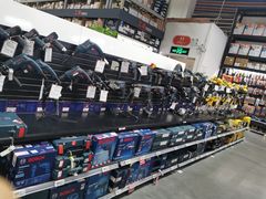 -百安居装修建材卖场(泰然店)