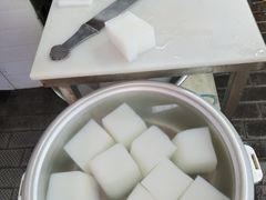 -何老二卤汁凉粉