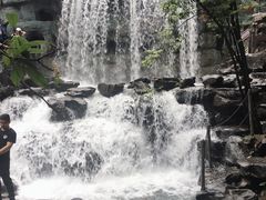 -古龙峡云天玻霸