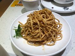 -江渔儿酸菜鱼(奥园广场金发购物中心店)