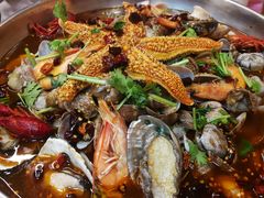 -老东镇啤酒屋海鲜加工·蒸汽海鲜·海鲜烧烤(台东店)