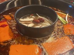 -三江两海老火锅(北京首店)