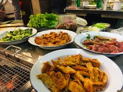 -马路牙子烧烤音乐酒馆(望京店)