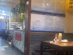 -蓝田九大碗民俗食府(蓝田店)