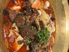 -毛肚向右·川渝毛肚王(经开永旺店)