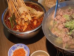 -肖四女乐山跷脚牛肉(南汇大学城生活广场店)