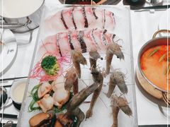 -红鼎豆捞·非遗鲍皇汤火锅(宝丰路店)