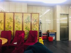 -渔鸽皇酒楼(鸿大广场店)