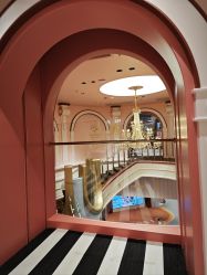 -奈尔宝家庭中心·亲子早教·派对餐厅(北京东坝万达店)