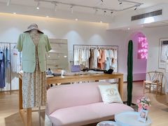-nana showroom娜娜家服装店