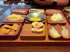 -银米·云南传统过桥米线(双廊黑金冠店)