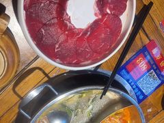 -快活林酸汤鱼鲜品火锅店(甲秀楼店)