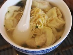 开洋馄饨-笑来喜馄饨小笼工坊店(湖滨街店)