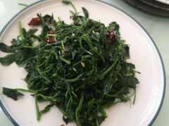 -清真·胖妈妈手抓餐厅(定西路长城宾馆店)