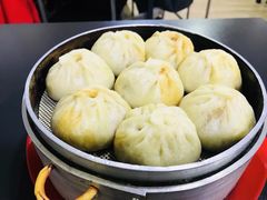 -天天大肉包