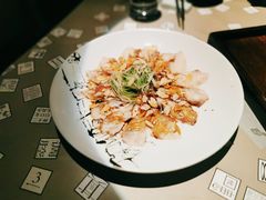薄切鲜鱼片-穹六人间 people 6(岳阳路店)