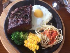 雪花牛小排-佳纳客牛排(华亚欢乐城店)