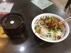 拌粉-龙老五汤店(站前西路店)