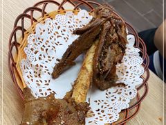 -东门町美食街