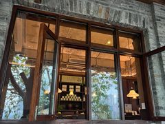 -闲隅江景艺术酒店(解放碑洪崖洞总店)