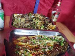 -巴五中胖娃烧烤