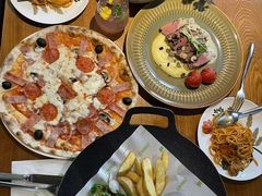 -JINNS锦时 steak&pizza(浸信会礼拜堂旧址店)