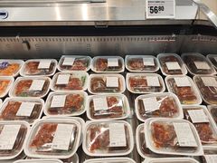 -盒马X会员店(王府井奥莱UP TOWN店)