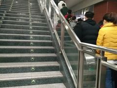 -白石桥南(地铁站)
