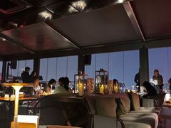 -FLAIR顶层餐厅酒吧(浦东丽思卡尔顿酒店)