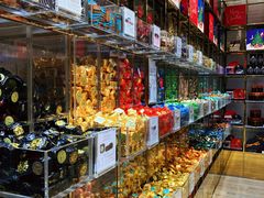 -VENCHI 闻绮(北京国贸商城店)