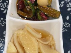 -八两八金·莱芜特色炒鸡(市南漳浦路店)